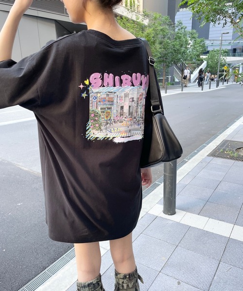 repipi armario（レピピ アルマリオ）の「SHIBUYAフォトTワンピース（ワンピース・キッズ・ピンク/ブラック/ホワイト・SMALL/LARGE/MEDIUM）」の7枚目の写真