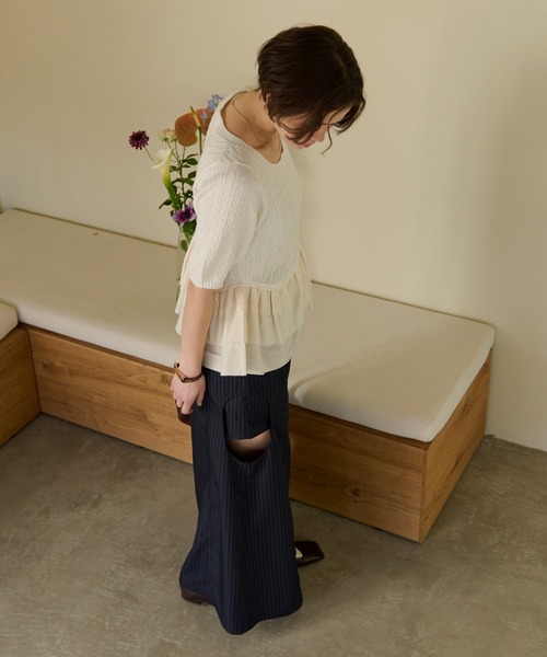 loin nuit(ロワンニュイ)の「cable puff frill knit / ケーブルパフフリルニット(ニット/セーター・レディース・ネイビー/ピンク/アイボリー・FREE)」の11枚目の写真