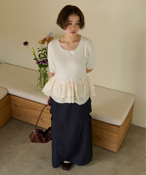 loin nuit(ロワンニュイ)の「cable puff frill knit / ケーブルパフフリルニット(ニット/セーター・レディース・ネイビー/ピンク/アイボリー・FREE)」の12枚目の写真