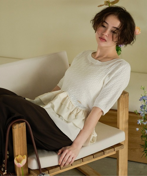 loin nuit(ロワンニュイ)の「cable puff frill knit / ケーブルパフフリルニット(ニット/セーター・レディース・ネイビー/ピンク/アイボリー・FREE)」の4枚目の写真