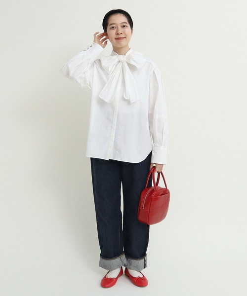 Dot&Stripes CHILD WOMAN(ドットアンドストライプス チャイルドウーマン)の「50タイプライター 切替袖 ボウタイブラウス(シャツ/ブラウス・レディース・ホワイト/ネイビー/マスタード・FREE)」の8枚目の写真