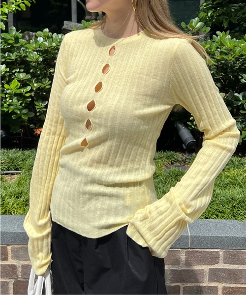 StyleSea（スタイルシー）の「フロントホールスリットニットプルオーバー（ニット/セーター・レディース・オフホワイト/ブラック/ミント/ラベンダー/イエロー/ピンク・FREE）」の5枚目の写真