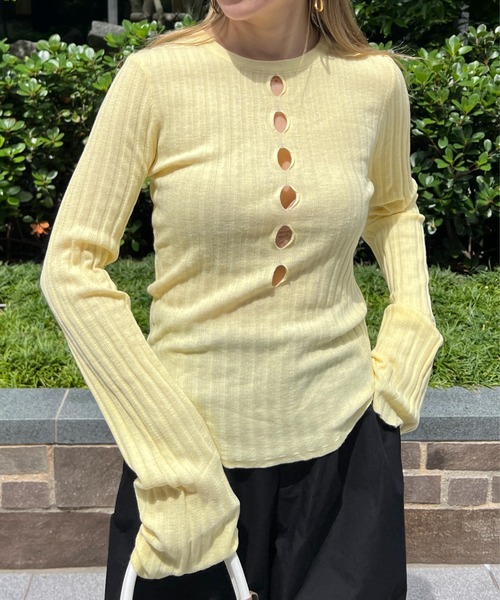 StyleSea（スタイルシー）の「フロントホールスリットニットプルオーバー（ニット/セーター・レディース・オフホワイト/ブラック/ミント/ラベンダー/イエロー/ピンク・FREE）」の21枚目の写真