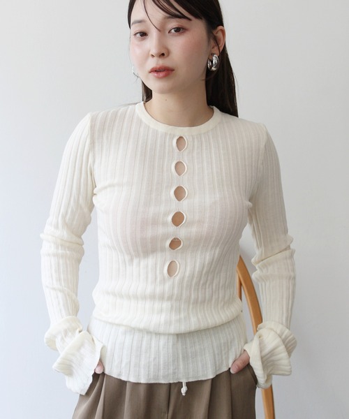 StyleSea（スタイルシー）の「フロントホールスリットニットプルオーバー（ニット/セーター・レディース・オフホワイト/ブラック/ミント/ラベンダー/イエロー/ピンク・FREE）」の9枚目の写真