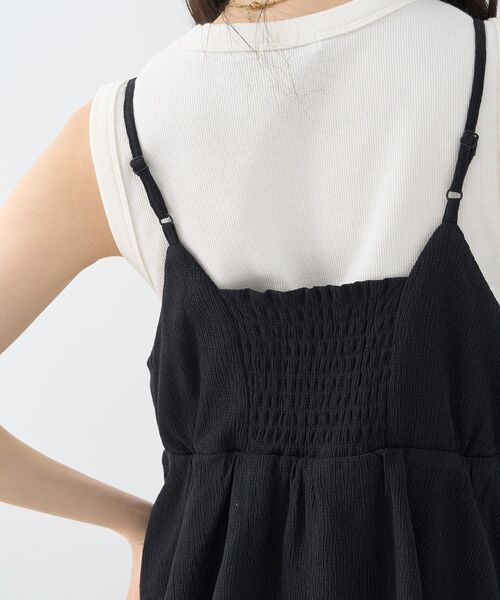 earth music&ecology(アースミュージックアンドエコロジー)の「ペプラムロンパース(ワンピース・レディース・ブラック/ベージュ/モカ・FREE)」の17枚目の写真
