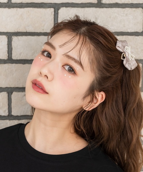 ROJITA（ロジータ）の「シアーチェックパールリボンクリップセット（バレッタ/ヘアクリップ・レディース・ブラック/ピンク・FREE）」の16枚目の写真