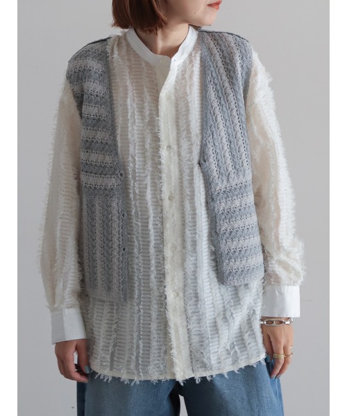 FIL DE FER（フィルデフェール）の「クロシェライクボーダー　ショートベスト（ベスト・レディース・ライトグレー/ブルー・FREE）」の3枚目の写真