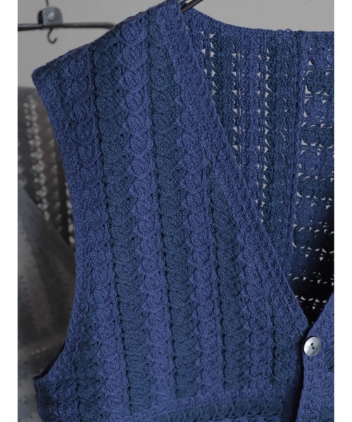 FIL DE FER（フィルデフェール）の「クロシェライクボーダー　ショートベスト（ベスト・レディース・ライトグレー/ブルー・FREE）」の14枚目の写真