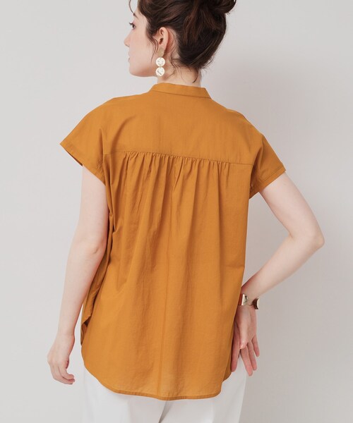 Sunauna（スーナウーナ）の「【コンパクトフリル／3色展開】フレンチスリーブブラウス（シャツ/ブラウス・レディース・ブラック/オフホワイト/オレンジ・40/38）」の6枚目の写真