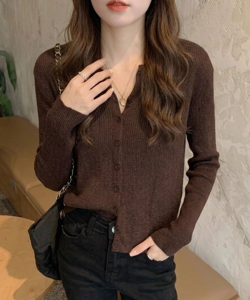 yuue' ( wear )(ユーイ)の「フロントボタンリブニットカーディガン(カーディガン/ボレロ・レディース・ブラウン/ブラック/ベージュ/グレー/ホワイト/アイボリー/チャコールグレー/ダークブラウン・FREE)」の6枚目の写真