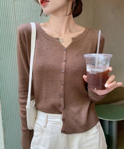 yuue' ( wear )（ユーイ）の「フロントボタンリブニットカーディガン（カーディガン/ボレロ・レディース・ブラウン/ブラック/ベージュ/グレー/ホワイト・FREE）」の4枚目の写真