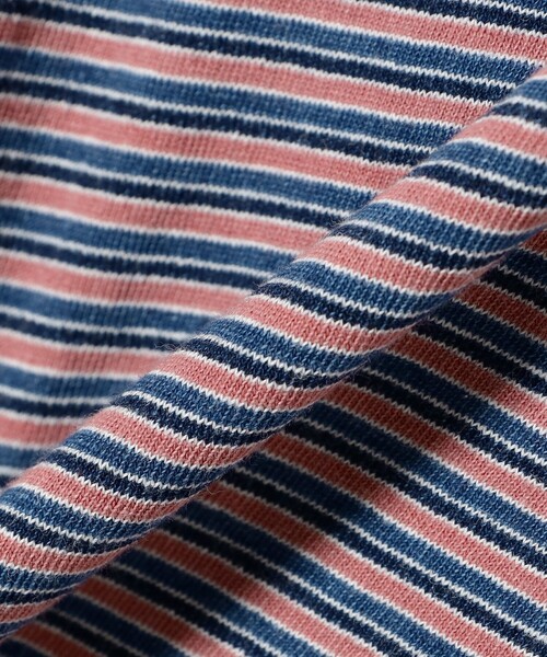 BEAMS PLUS（ビームスプラス）の「Pocket Tee Indigo Stripe（Tシャツ/カットソー・メンズ・オフホワイト/レッド/グリーン/イエロー・SMALL/LARGE/XX-LARGE/X-LARGE/MEDIUM）」の14枚目の写真