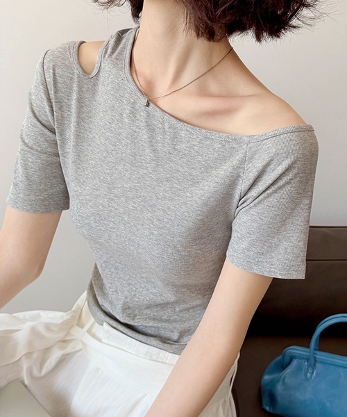 セール】アシメオフショルダーT（Tシャツ/カットソー）｜by