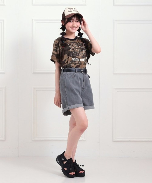 レッドのベルトが効いてる\t LouisVuitton デニムショートパンツ レッドのベルトが効いてる LouisVuitton デニムショートパンツ