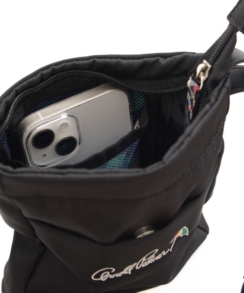 Arnold Palmer（アーノルドパーマー）の「タウン&トラベル シェア ショルダーバッグ（ショルダーバッグ・レディース・ベージュ/ブラック・F）」の20枚目の写真