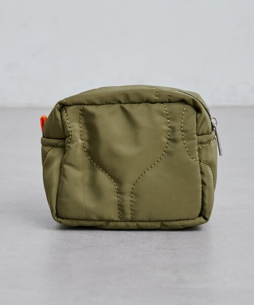Kastane（カスタネ）の「キルティングナイロンポーチ（ポーチ・レディース・カーキ/ブラック・FREE）」の3枚目の写真