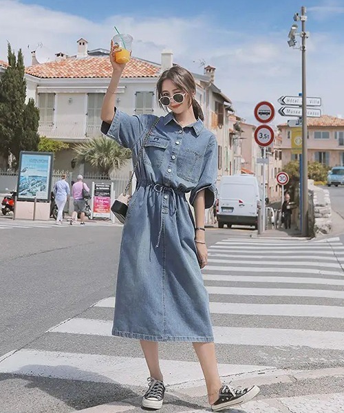 VIBGYOR(ヴィブジョー)の「デニムワンピース(LEY)(ワンピース・レディース・ブルー・LARGE/MEDIUM)」の1枚目の写真