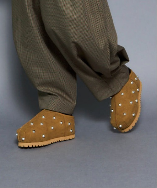 Studs Mouton Sabot Shoes/スタッズムートンサボ（ブーツ）｜MAISON