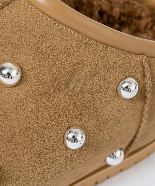 MAISON SPECIAL(メゾンスペシャル)の「Studs Mouton Sabot Shoes/スタッズムートンサボ(ブーツ・レディース・ブラック/キャメル・36/37/38)」の5枚目の写真