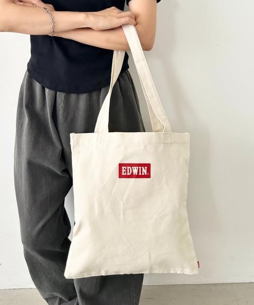 EDWIN（エドウィン）の「EDWIN/エドウィン コットンライク プリント トートバッグ/A3サイズ対応（トートバッグ・メンズ・ホワイト系その他/ホワイト系その他3/オフホワイト/ホワイト系その他2・FREE）」の6枚目の写真