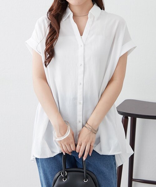 Remind me and forever(リマインドミーアンドフォーエバー)の「バックプリーツスキッパーシャツブラウス(シャツ/ブラウス・レディース・スミクロ/オフホワイト/グレイッシュベージュ・FREE)」の13枚目の写真