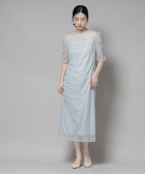 troisiemeCHACO（トロワズィエムチャコ）の「troisiemechaco/ドットチュールジャガードワンピース（ワンピース・レディース・ブラック/サックスブルー・38）」の2枚目の写真