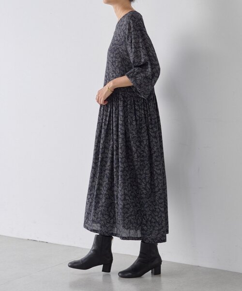 リーフプリントギャザーワンピース（ワンピース）｜BEARDSLEY