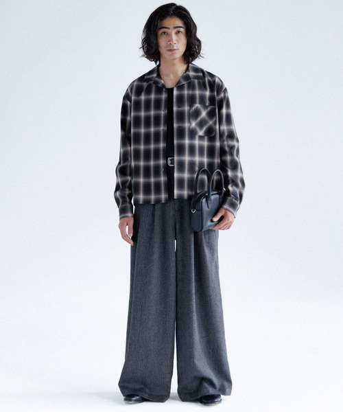SINSS（シンス）の「3-Tuck wide straight slacks / 3タック