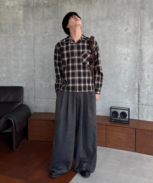 SINSS（シンス）の「3-Tuck wide straight slacks / 3タック
