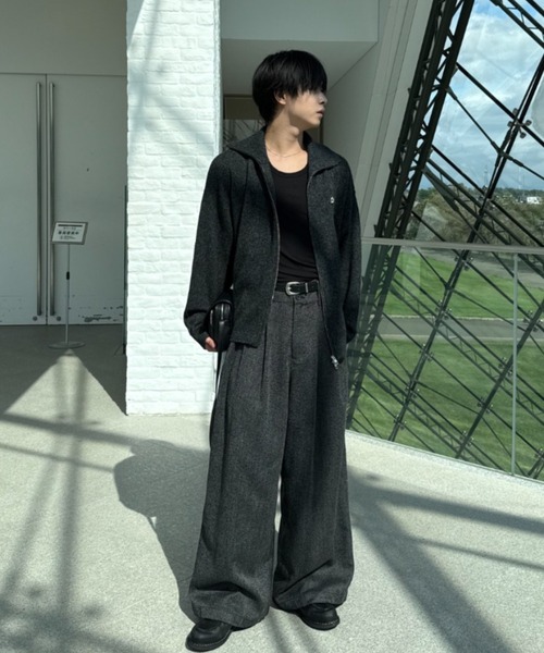 3-Tuck wide straight slacks / 3タックワイドストレート