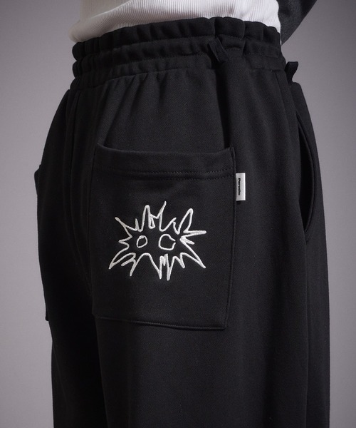 Perushu(ペルーシュ)の「ハトメデザイン裏毛スウェットワイドパンツ(スウェットパンツ・メンズ・ブラック/ブルー/杢グレー・MEDIUM/LARGE)」の22枚目の写真