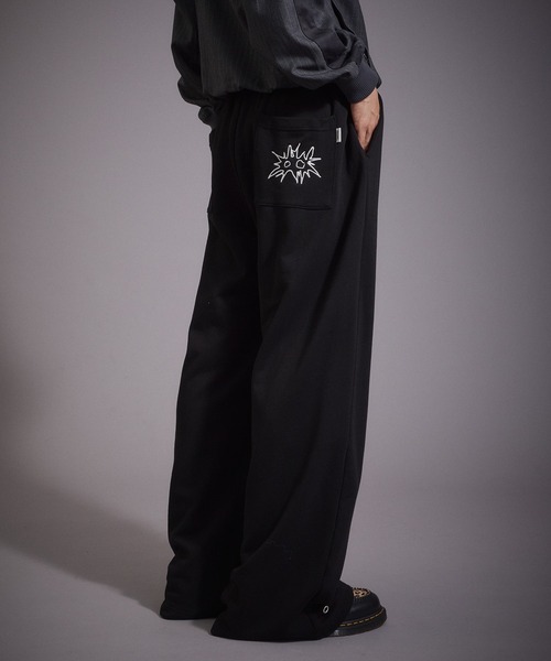 Perushu(ペルーシュ)の「ハトメデザイン裏毛スウェットワイドパンツ(スウェットパンツ・メンズ・ブラック/ブルー/杢グレー・MEDIUM/LARGE)」の5枚目の写真