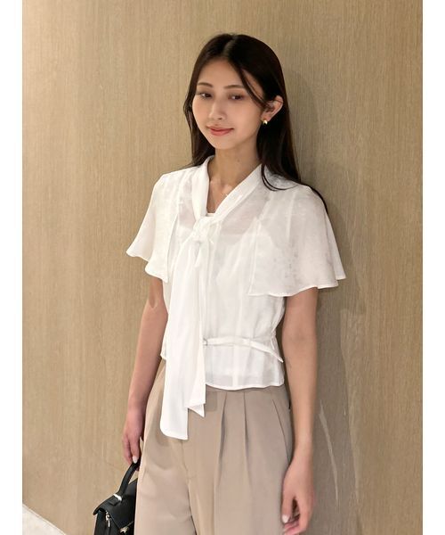 SNIDEL（スナイデル）の「ボウタイケープブラウス（シャツ/ブラウス・レディース・グレー/ホワイト/ミント・F）」の8枚目の写真