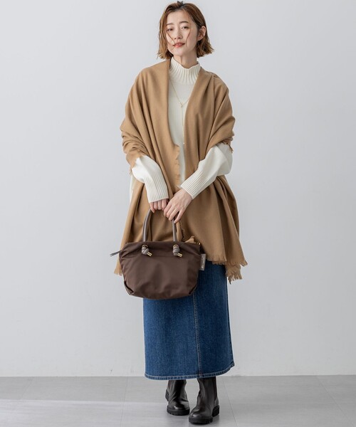 23区（ニジュウサンク）の「カシミヤブレンド ハイネック ニット（ニット/セーター・レディース・ホワイト系/ベージュ系/ライトグレー系/オールドローズ系/ライトグリーン系/ピーコックグリーン系/グレー系/ダルブルー系/パープル系・38）」の20枚目の写真