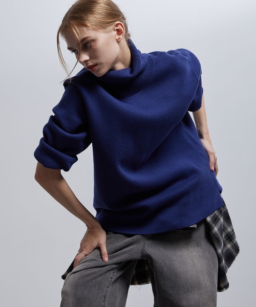 ENDER PRODUCTS(エンダープロダクツ)の「ミラノリブオーバーサイズタートルネックニットプルオーバー【ENDER PRODUCTS/エンダープロダクツ】(ニット/セーター・メンズ・ブルー系/ブラック/チェリーレッド/オフホワイト/グレイッシュベージュ・L/M)」の20枚目の写真