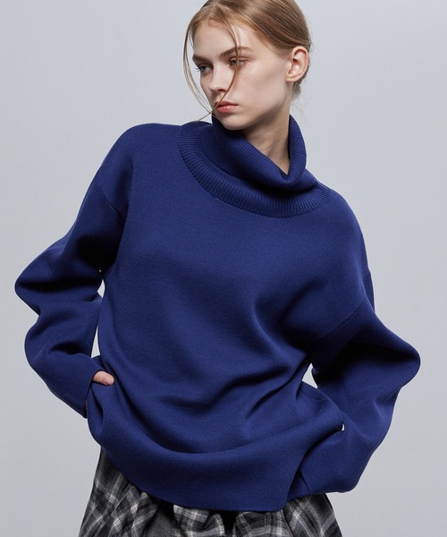 ENDER PRODUCTS(エンダープロダクツ)の「ミラノリブオーバーサイズタートルネックニットプルオーバー【ENDER PRODUCTS/エンダープロダクツ】(ニット/セーター・メンズ・ブルー系/ブラック/チェリーレッド/オフホワイト/グレイッシュベージュ・L/M)」の22枚目の写真