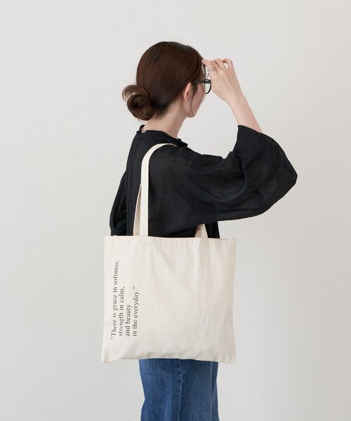 russet（ラシット）の「ロゴトートバッグ（トートバッグ・レディース・ライトベージュ/ブラック・FREE）」の6枚目の写真