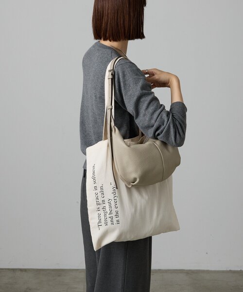 russet（ラシット）の「ロゴトートバッグ（トートバッグ・レディース・ライトベージュ/ブラック・FREE）」の9枚目の写真
