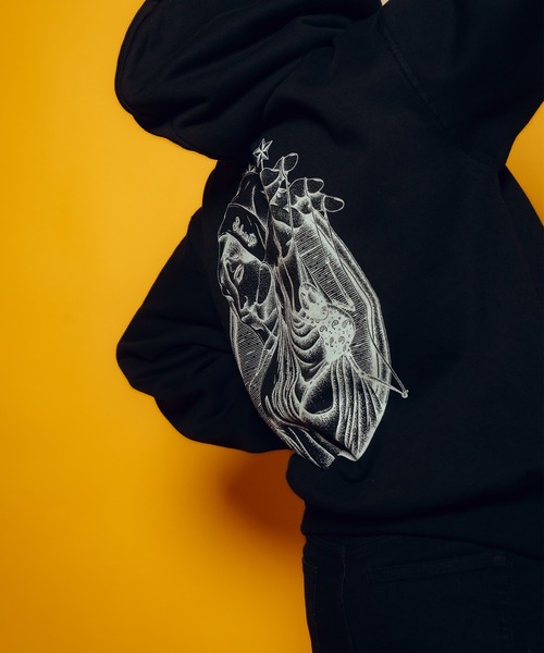 Subciety(サブサエティ)の「Dominate hoodie(ベスト・メンズ・グレー/ブラック/ベージュ・MEDIUM/LARGE/X-LARGE/XX-LARGE/X-SMALL/SMALL)」の5枚目の写真