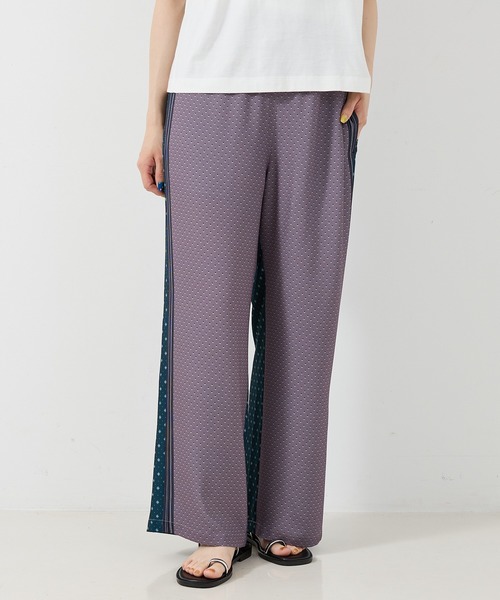 collex（コレックス）の「小紋ミックス柄サテンパンツ（その他パンツ・レディース・ベージュ/グレー・フリー）」の2枚目の写真