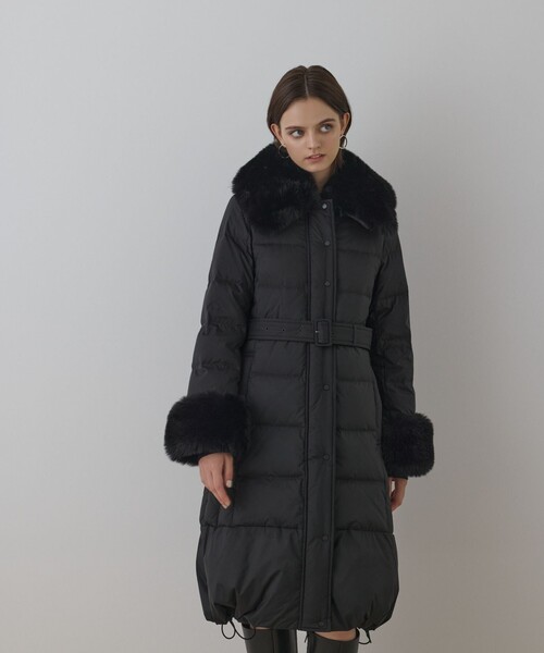 GRACE CONTINENTAL（グレースコンチネンタル）の「ファーカラーロングダウン（ダウンジャケット/コート・レディース・ブラック/キナリ・38/36）」の3枚目の写真