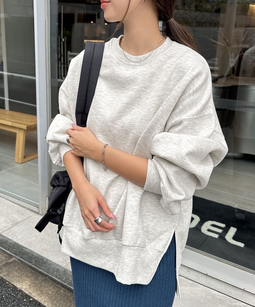 andme(アンドミー)の「裏起毛オーバーサイズ長袖スウェットトップス(スウェット・レディース・スミクロ/オートミール/キナリ/ピンク/ブラック・M/L)」の4枚目の写真