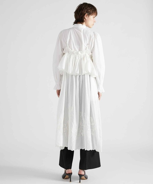 crinkle crinkle crinkle(クリンクルクリンクルクリンクル)の「【crinkle crinkle crinkle】embroidery scallop cami dress/刺繍スカラップキャミドレス(ドレス・レディース・ホワイト/ブラック・FREE)」の7枚目の写真