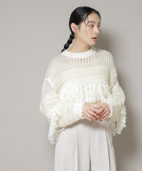 NANO universe(ナノユニバース)の「異素材ボーダーフリンジニットプルオーバー(ニット/セーター・レディース・オフホワイト/ブラック・FREE)」の4枚目の写真