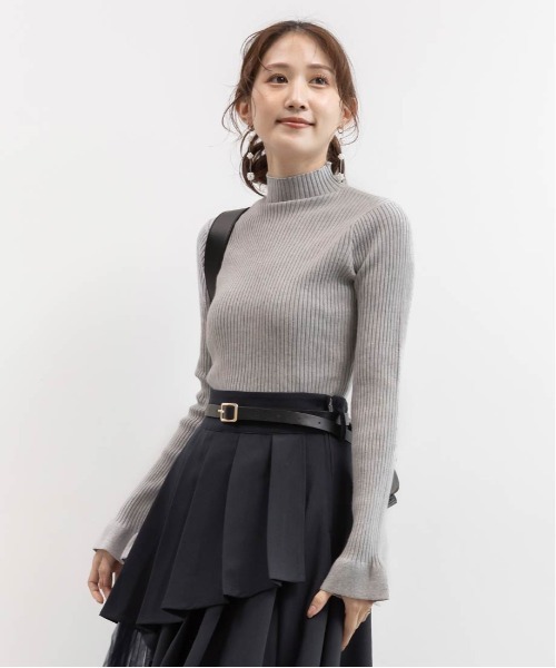 RANDA（ランダ）の「フリルリブニットプルオーバー（ニット/セーター・レディース・グレー/アイボリー/レッド/ブラック・FREE）」の12枚目の写真