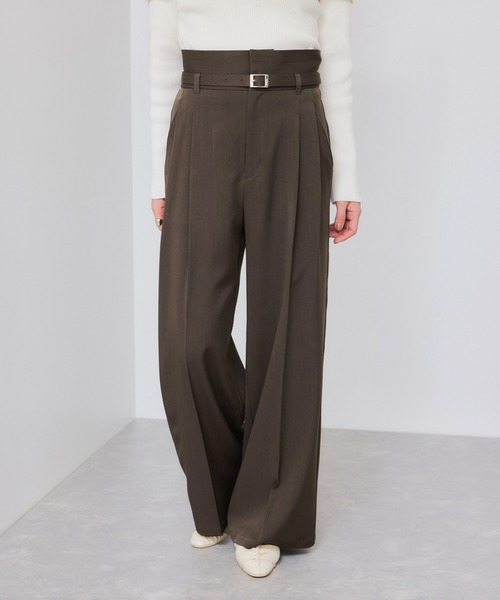 VIS（ビス）の「ベルトディテールタックワイドパンツ/イージーケア（その他パンツ・レディース・ブラウン/ブラック/チャコールグレー/ベージュ・SS/S/M）」の3枚目の写真