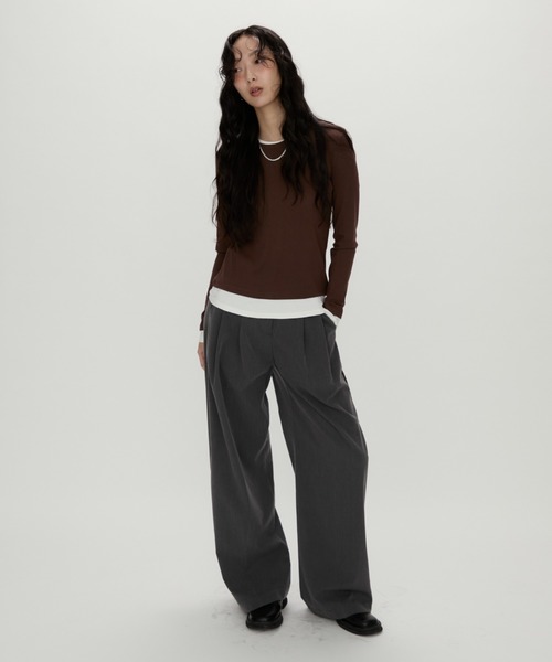 NUJOH(ヌゾ)の「Layered Contrast Long Tee / レイヤードコントラストロンT(Tシャツ/カットソー・レディース・ネイビー/チャコールグレー/ブラウン・FREE)」の11枚目の写真