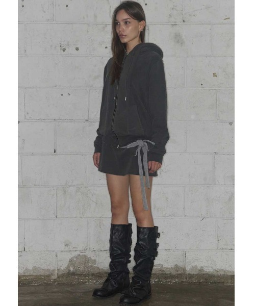 FANCY CLUB(ファンシークラブ)の「A'GEM/9 × .kom 『FANCY CLUB/ファンシークラブ』 DYE-WASH TIE SKIRT/ウォッシュ タイスカート(スカート・レディース・ブラウン/グレー・FREE)」の14枚目の写真