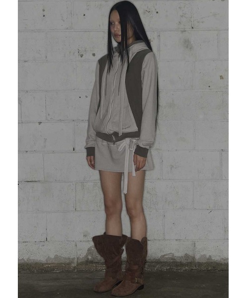 FANCY CLUB(ファンシークラブ)の「A'GEM/9 × .kom 『FANCY CLUB/ファンシークラブ』 DYE-WASH TIE SKIRT/ウォッシュ タイスカート(スカート・レディース・ブラウン/グレー・FREE)」の9枚目の写真