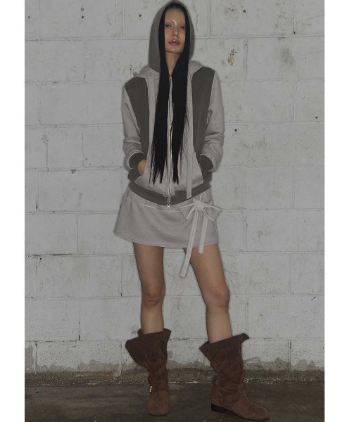FANCY CLUB(ファンシークラブ)の「A'GEM/9 × .kom 『FANCY CLUB/ファンシークラブ』 DYE-WASH TIE SKIRT/ウォッシュ タイスカート(スカート・レディース・ブラウン/グレー・FREE)」の7枚目の写真